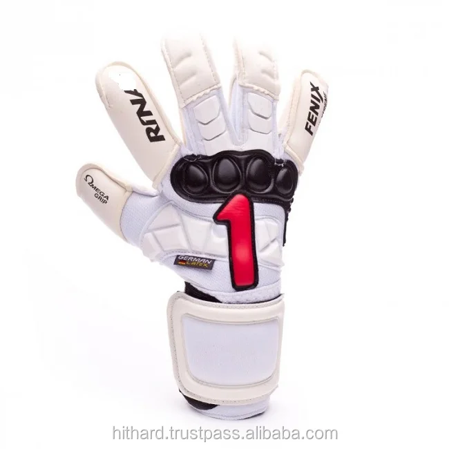 Немецкие латексные перчатки для вратаря