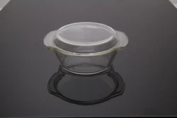 Кастрюля для салата с крышками