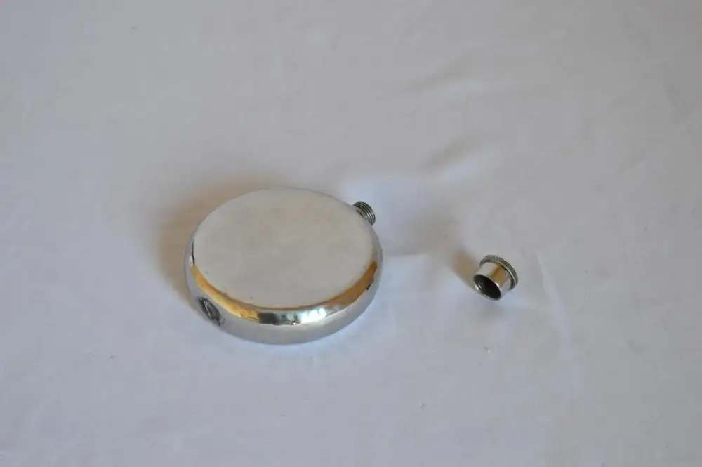 Stainless steel Hammered hip flask round for home and wedding uses hot design silver flask for gift