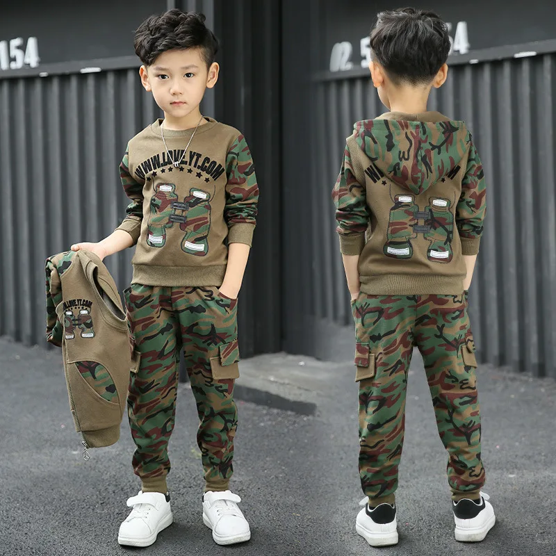 2019 new hot selling wholesale big children spring autumn camouflage sports military uniform three-piece boys clothing set