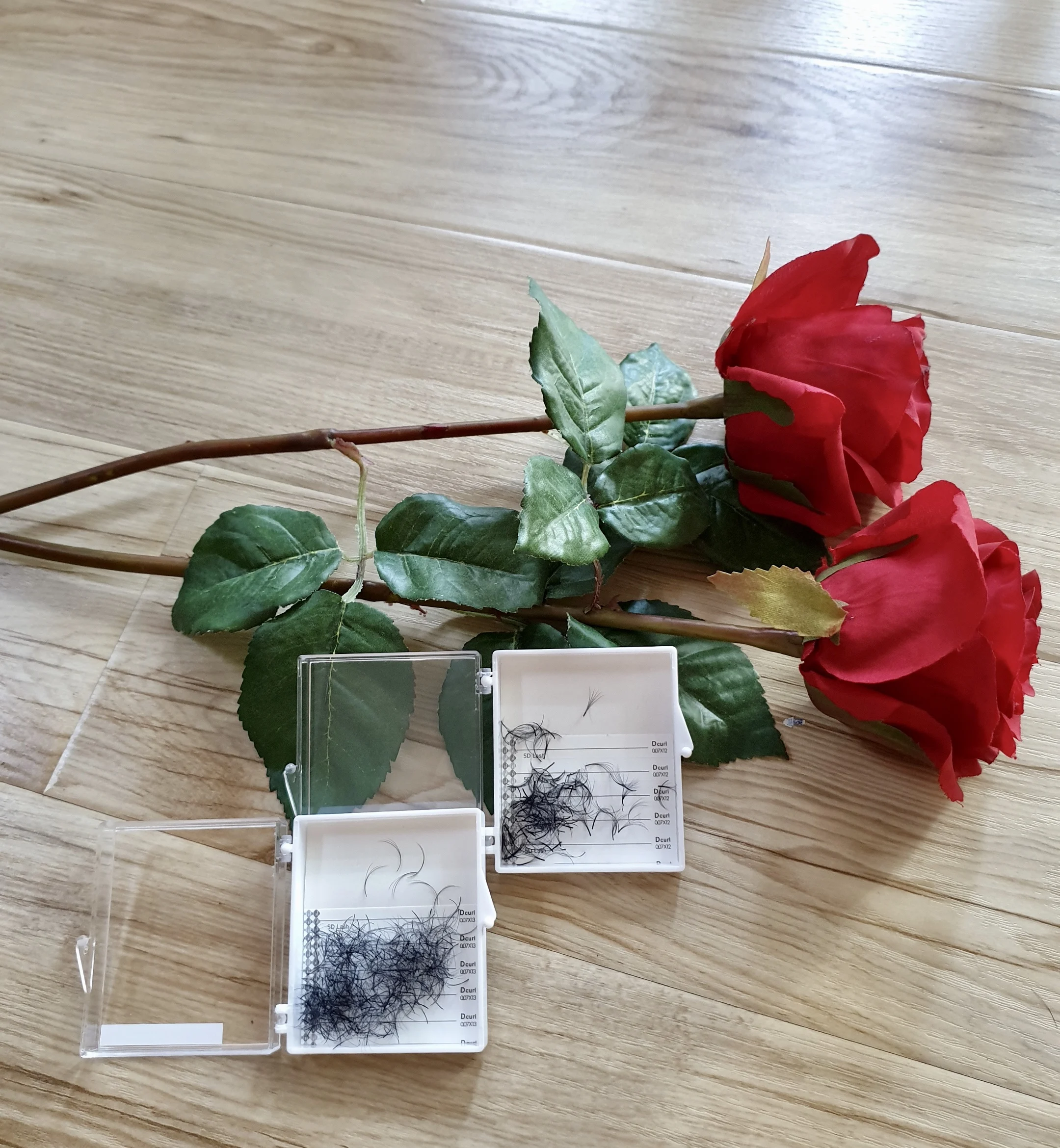 
3D 5D premade volume fans Eyelash Extension 3d mink eyelashes wholesale-Made in Vietnam 