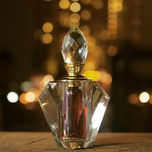 
Agarwood/Aloeswood/Eaglewood/Gaharu/Oud, Oudh Oil 100% high quality (Sweet Smell) 