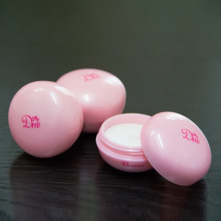 Deo cream eliminates it at the source by breaking down odor-causing bacteria