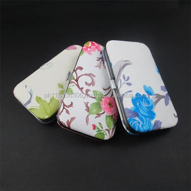 7 Pcs Nail Care Cutter Cuticle Clipper Manicure Pedicure Kit Case Gift Set