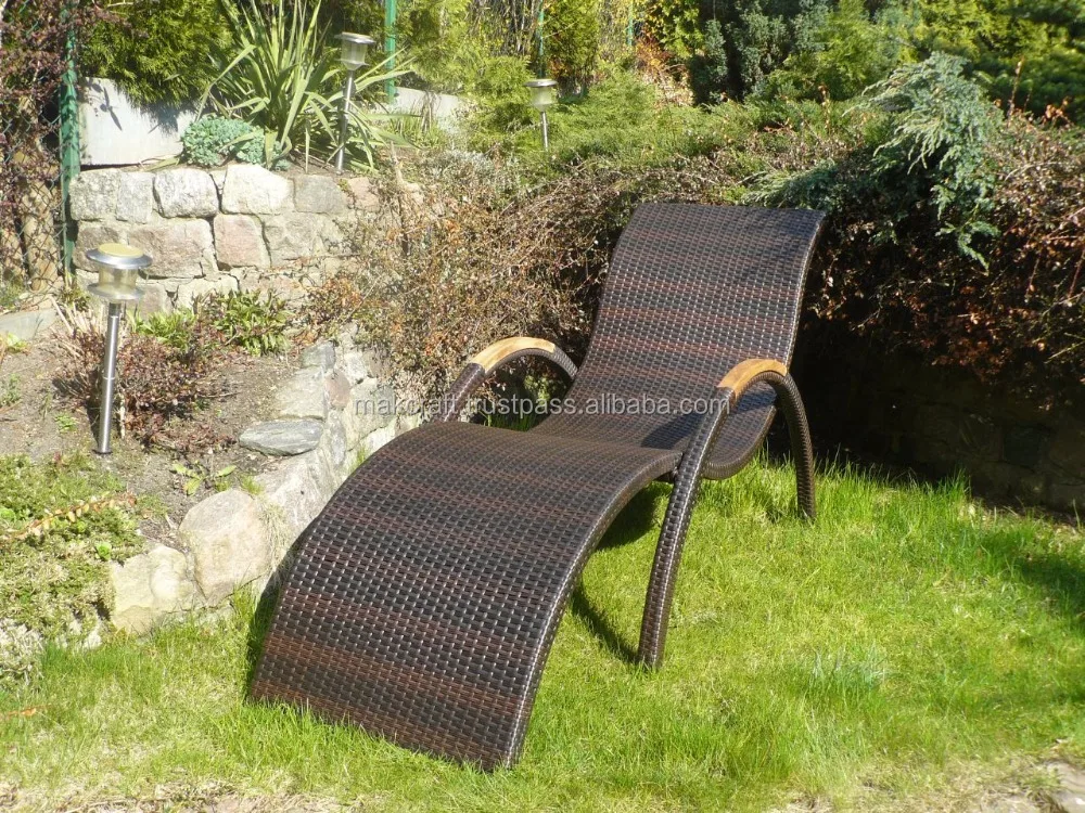 
Wicker Rattan Outdoor Rattan Sunbed Lounger Chair - Synthetic Rattan Outdoor Sun Lounger- Garden Chaise Lounge Outdoor Furniture 