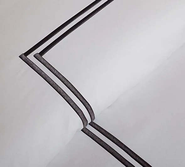 5 Star Luxury Hotel 2 Embroidery Lines Design Bedding Set Type Hotel Bed Sheet