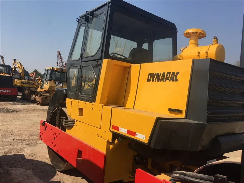 Used negotiable price CC211 compactor