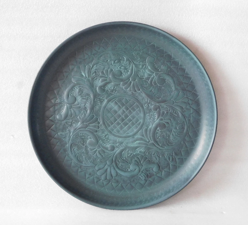Round Metal Charger Plate tray, Food serving Dinner Dish