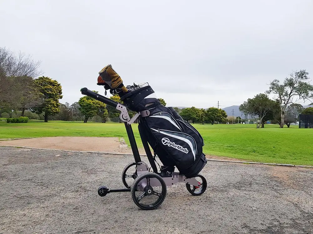 Первая в мире IP57 Водонепроницаемая электрическая тележка для гольфа с дистанционным управлением