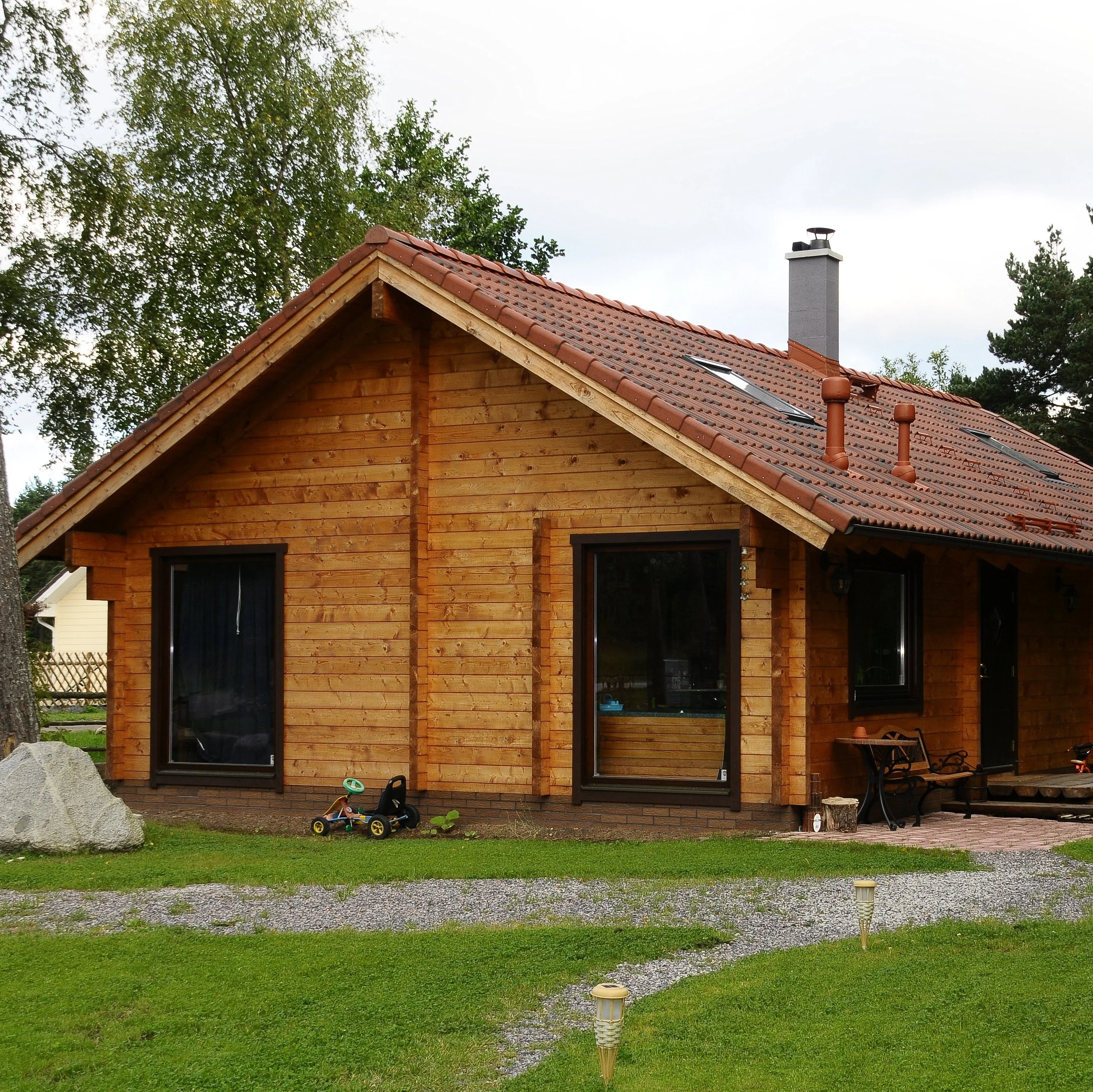 
Bed Room House, Office Suleneeme Prefabricated Log Cabin, Flat Packed, EU Standard, Selfbuild Optimized, Energy Efficient, 2 