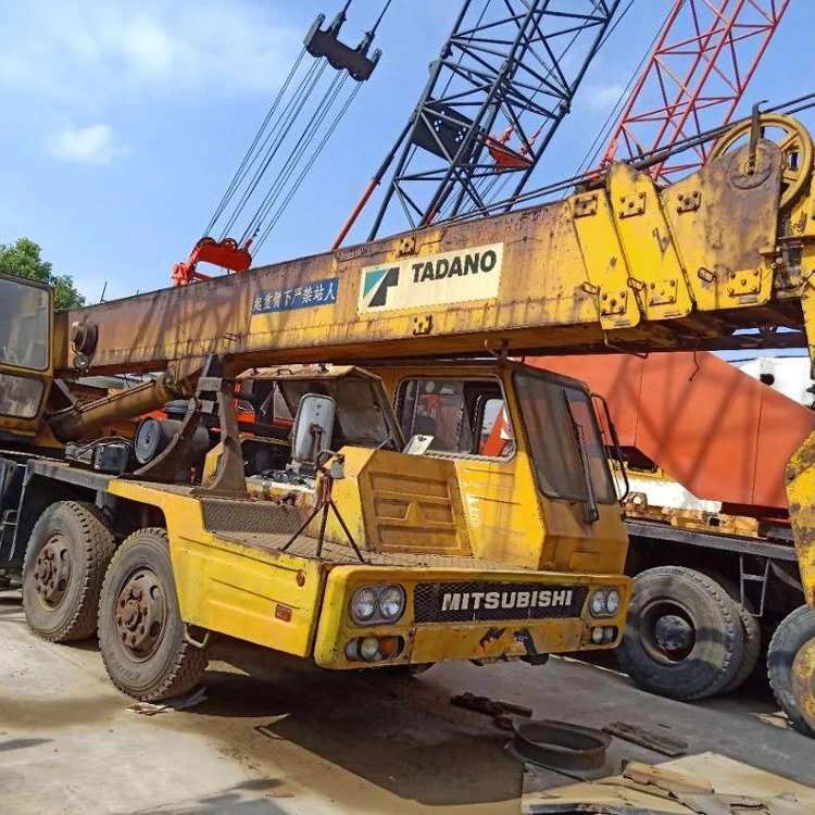Used JAPANESE TADANO TL300E 30ton truck crane/30 ton TADANO TL300 truck crane in good working condition