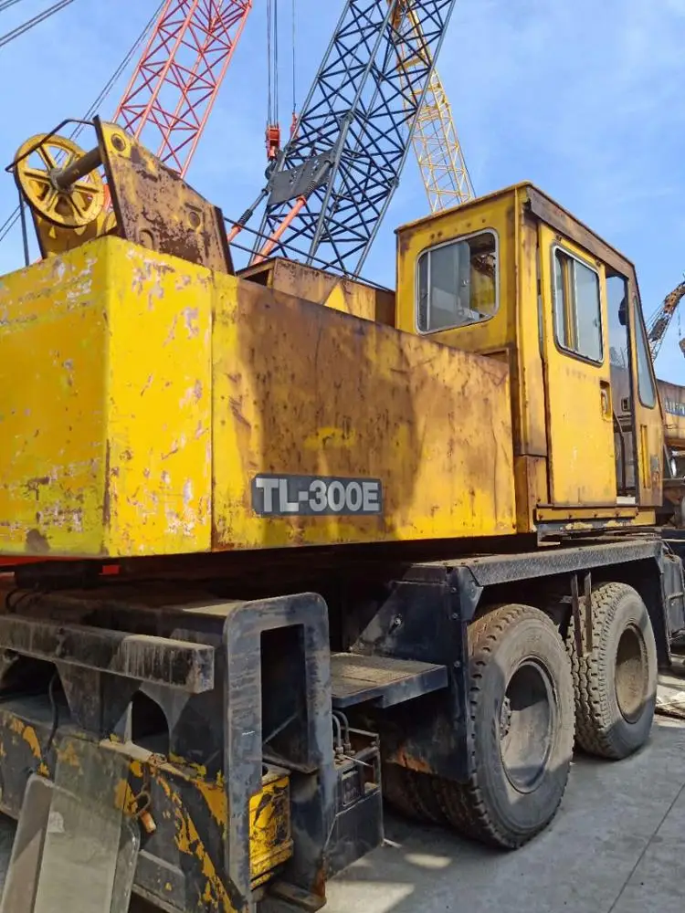 Used JAPANESE TADANO TL300E 30ton truck crane/30 ton TADANO TL300 truck crane in good working condition