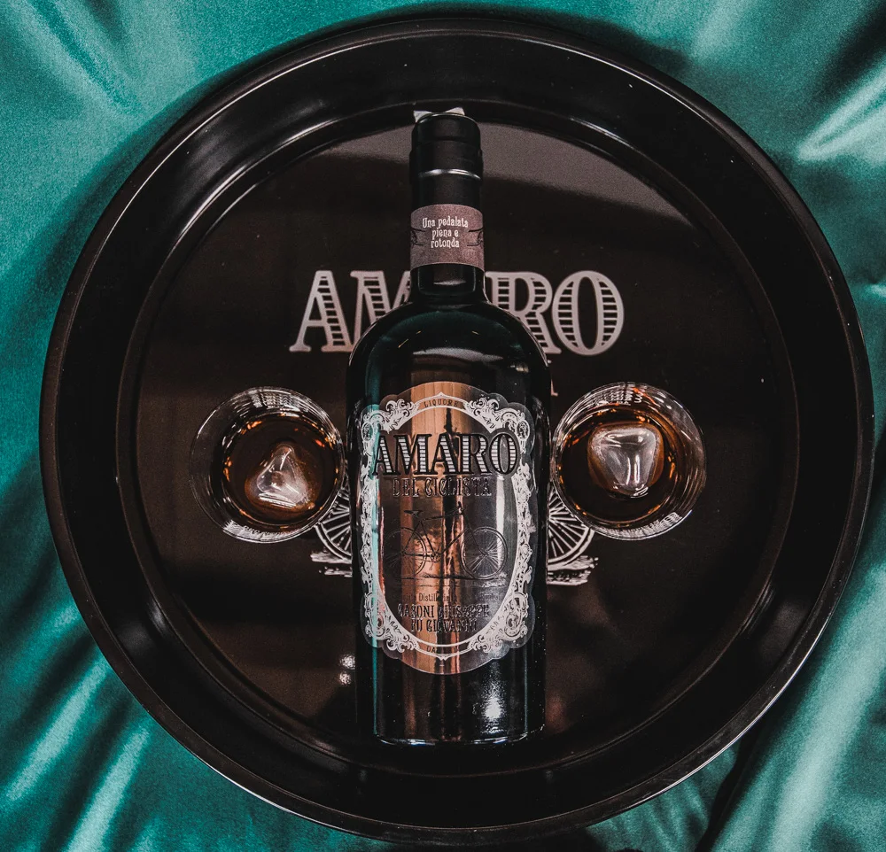 Сделано в Италии, хорошо сбалансированный напиток, насыщенный ликер 70 cl AMARO