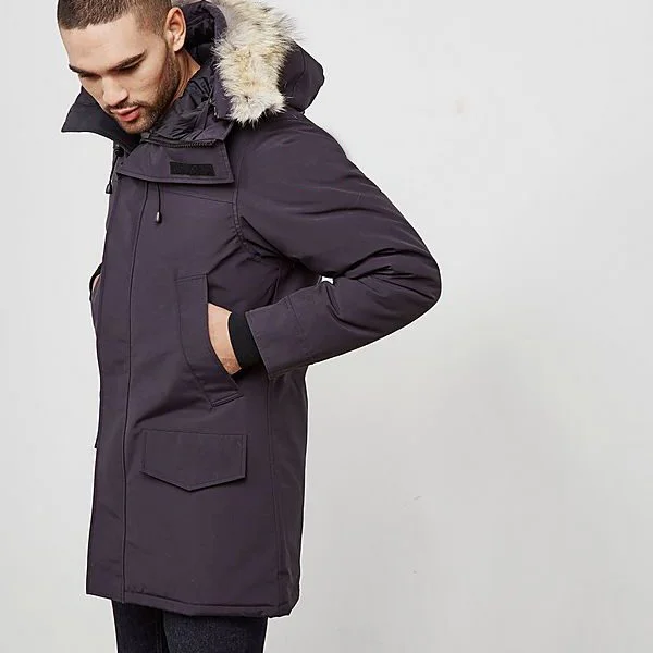 
Men Top Selling Best Price Parka Jacket with Fur And Flop Pocket 