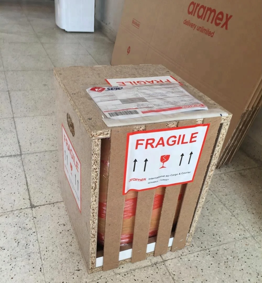 Laurel Berry Oil Wholesale Natural Skincare and Soap Making Oil Nourishing Function bulk laurel seed oil wholesale