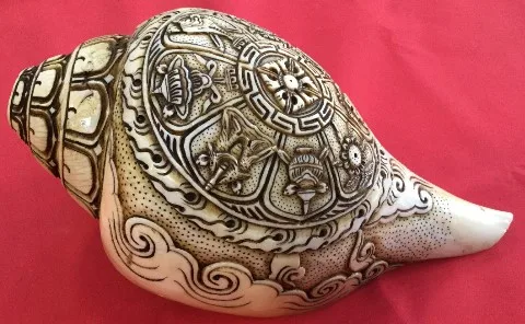 8 Lucky Auspicious Signs Carved Conch Shell