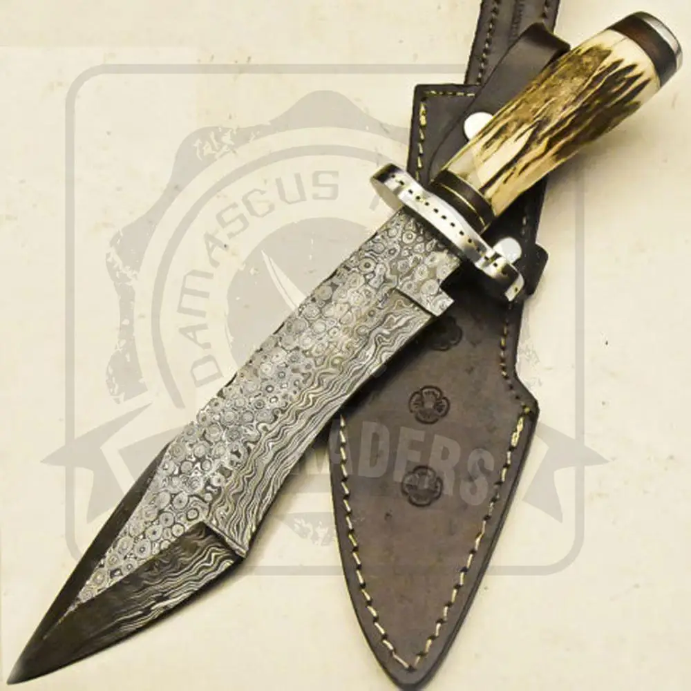 DT-18-SK464 Damascus Steel Knife                                                                                         .