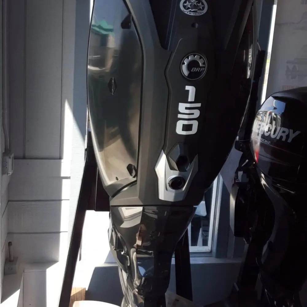 BRP Evinrude 150HP 150 Evinrude E-tec G2 Outboard Boat Motor 25  2017.