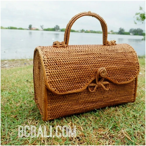 Handmade Rattan Bag Made From Natural Ata Grass
