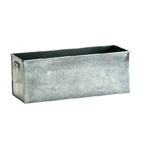 Best Selling Design Iron Metal Planter Wholesale plant pot Customized Design Handmade Galvanized Iron Planter