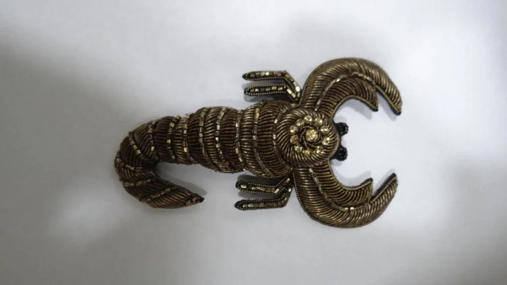 New style 4*6cm Bee pattern crystal rhinestone applique handmade craft beaded patch