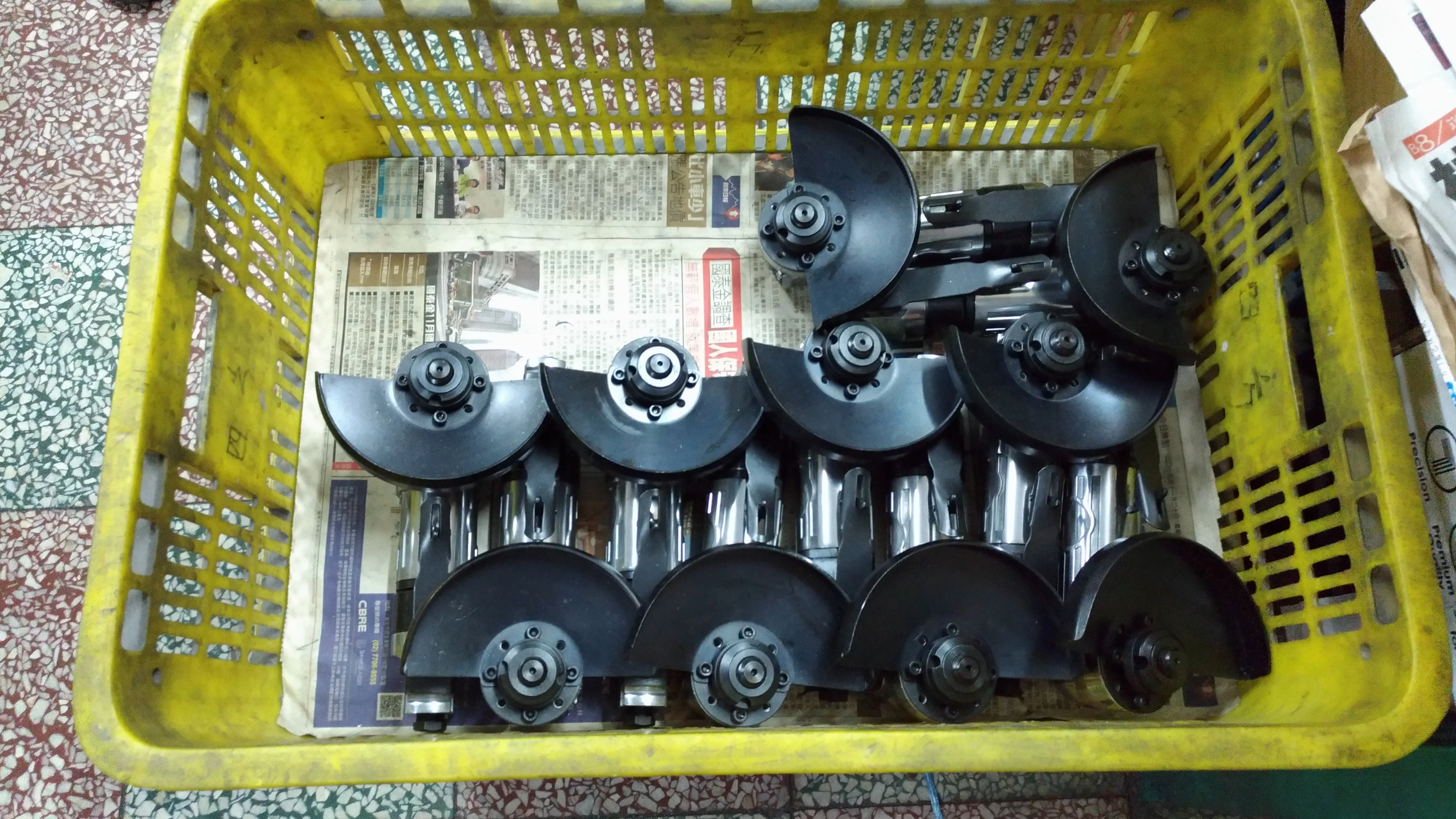 
5/8 X 11UNF 5 INCH 12000 RPM AIR ANGLE GRINDER (GS-0501C) 