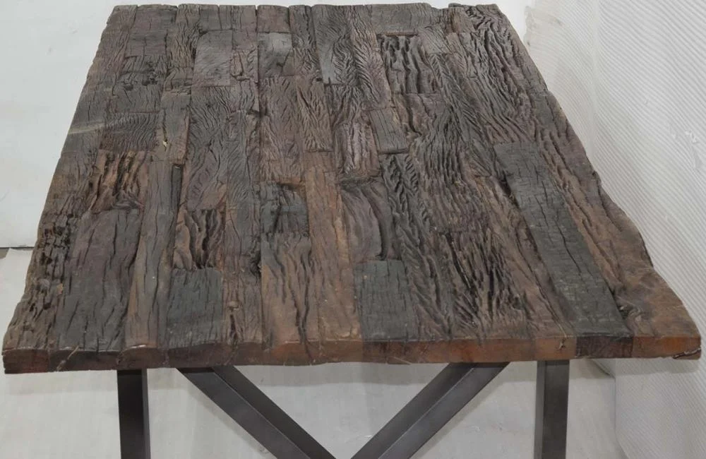 Reclaimed Railway Sleeper Wood Rough Surface Top Industrial Modern Style Iron X Legs Home Office Cafe Restaurant Dining Table