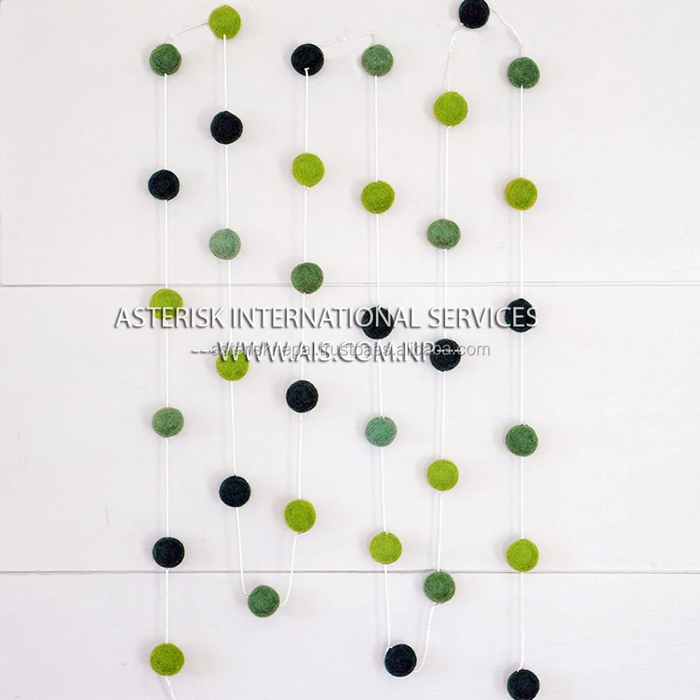 Decorative Felt Heart Valentine  Garlands  Eco-friendly House Wall Decor Heart Shape/Small Balls Handmade Felt Garland