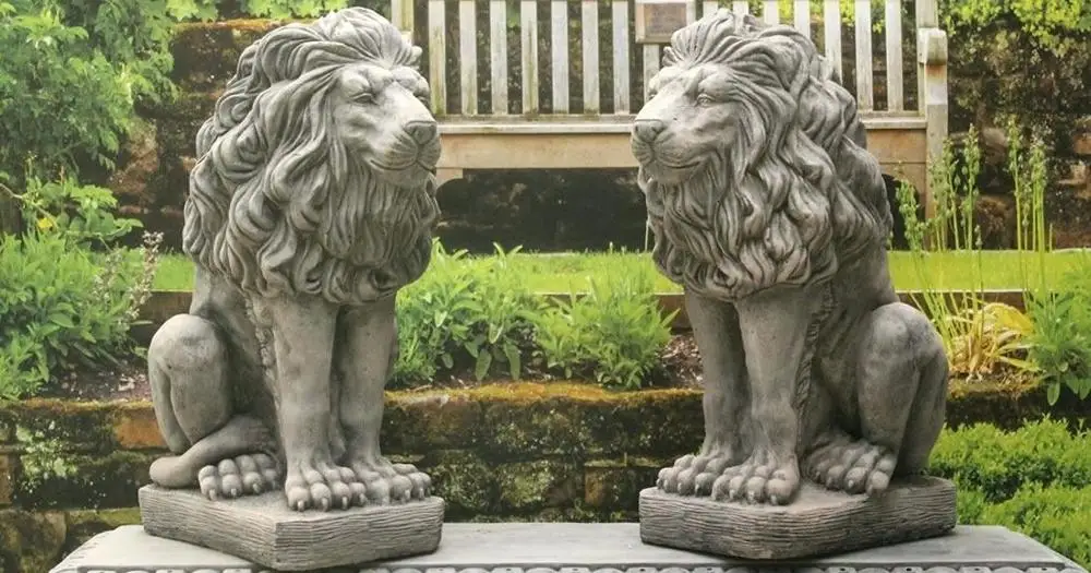Zoo Decoration Life Size Fiberglass Resin Sitting Lion Statue Art Sculpture