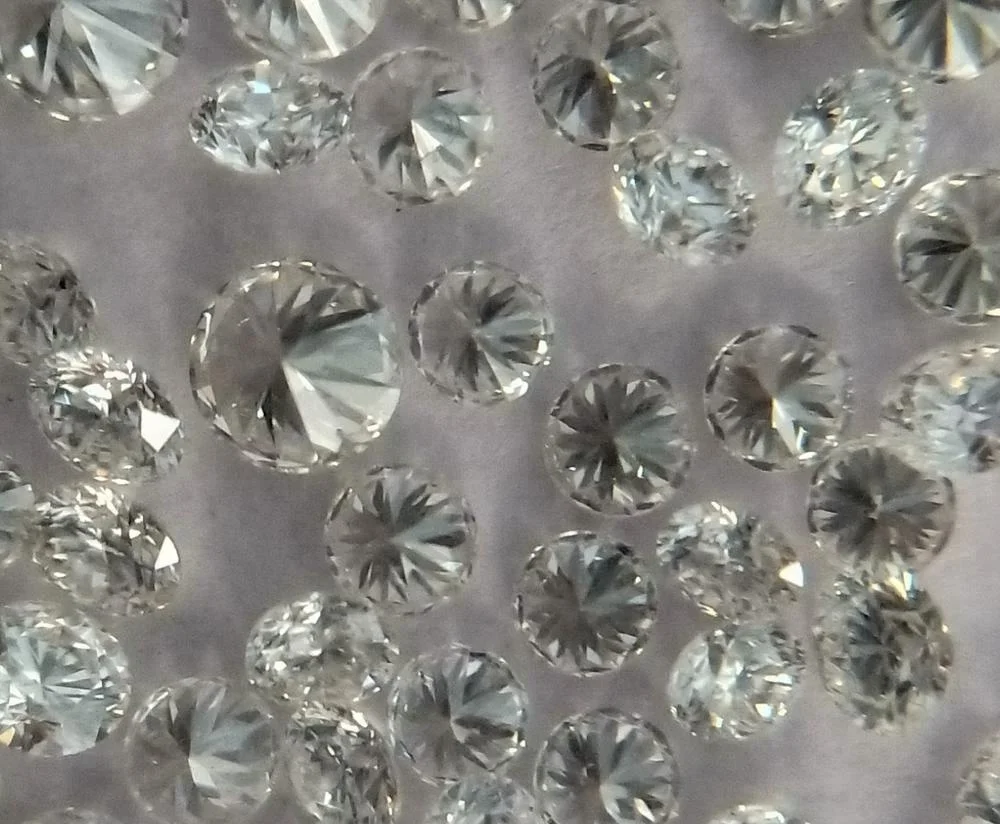 LOOSE NATURAL DIAMOND