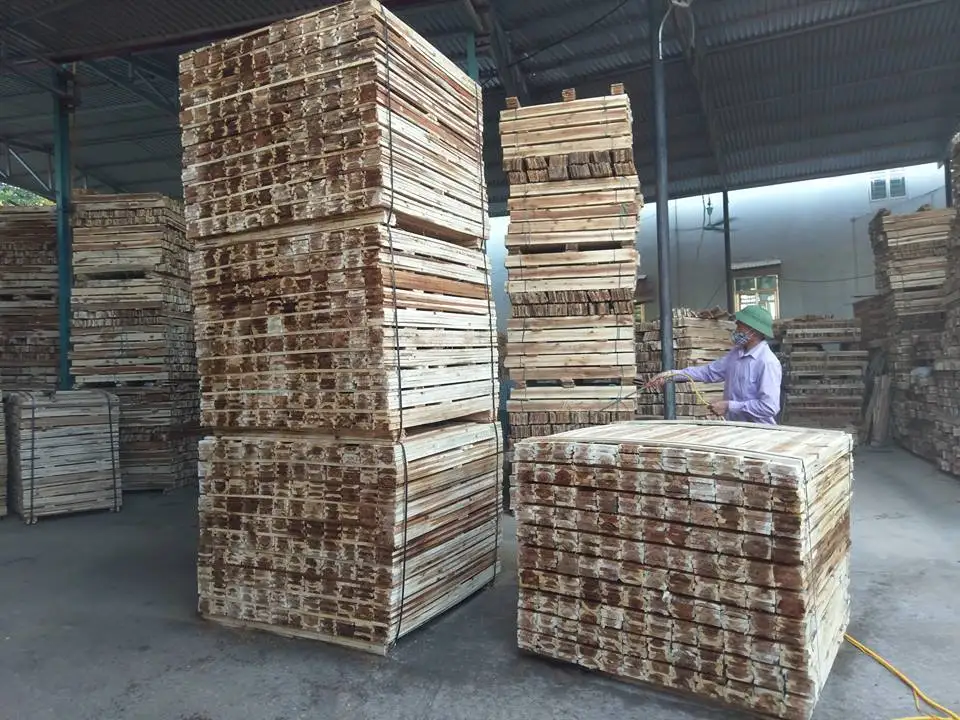
ACACIA SAWN TIMBER - ACACIA WOOD PALLET VIETNAM 