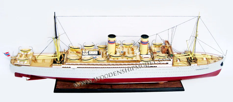 SS STAVANGERFJORD WOODEN OCEAN LINER MODEL - MODEL BOATS HANDICRAFT FOR SALE