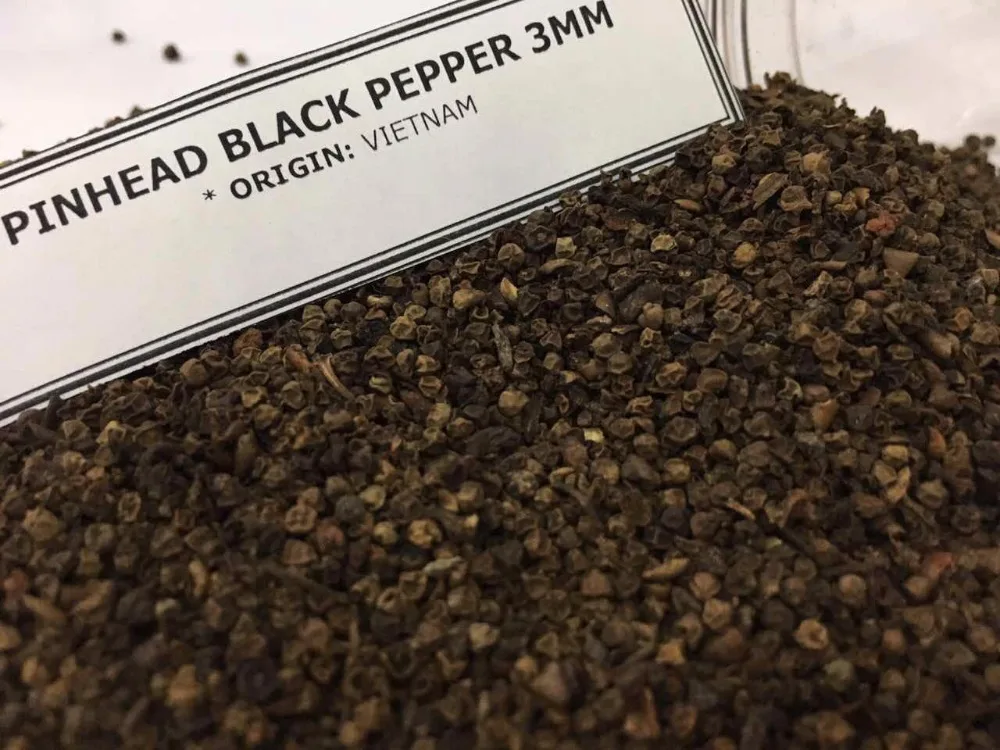 VIETNAM BLACK PEPPER LIGHT BERRY ( WHATSAPP: 0084 164 9078 009)