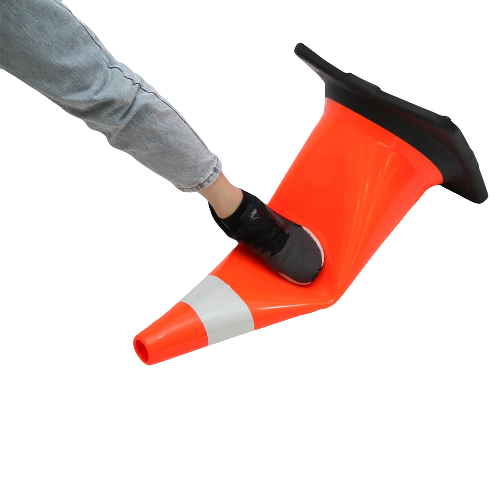 Taiwan Safety Orange Color Reflective PVC Traffic Cone For Driveway Safety