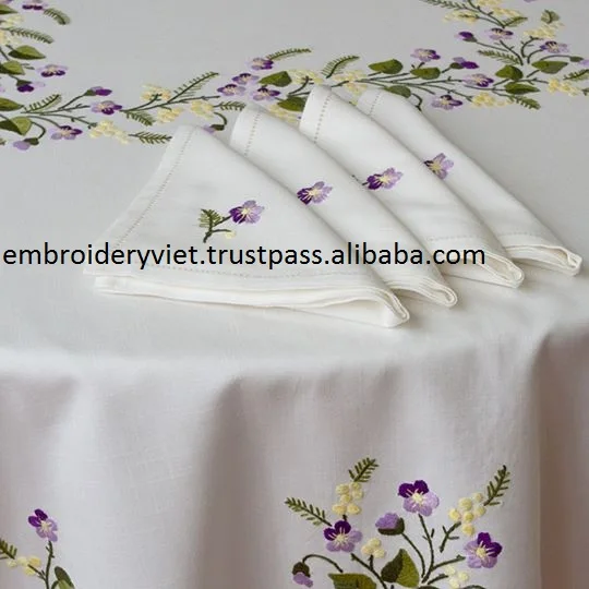 100% Cotton Hand Embroidery Round Table Cloth And Napkin