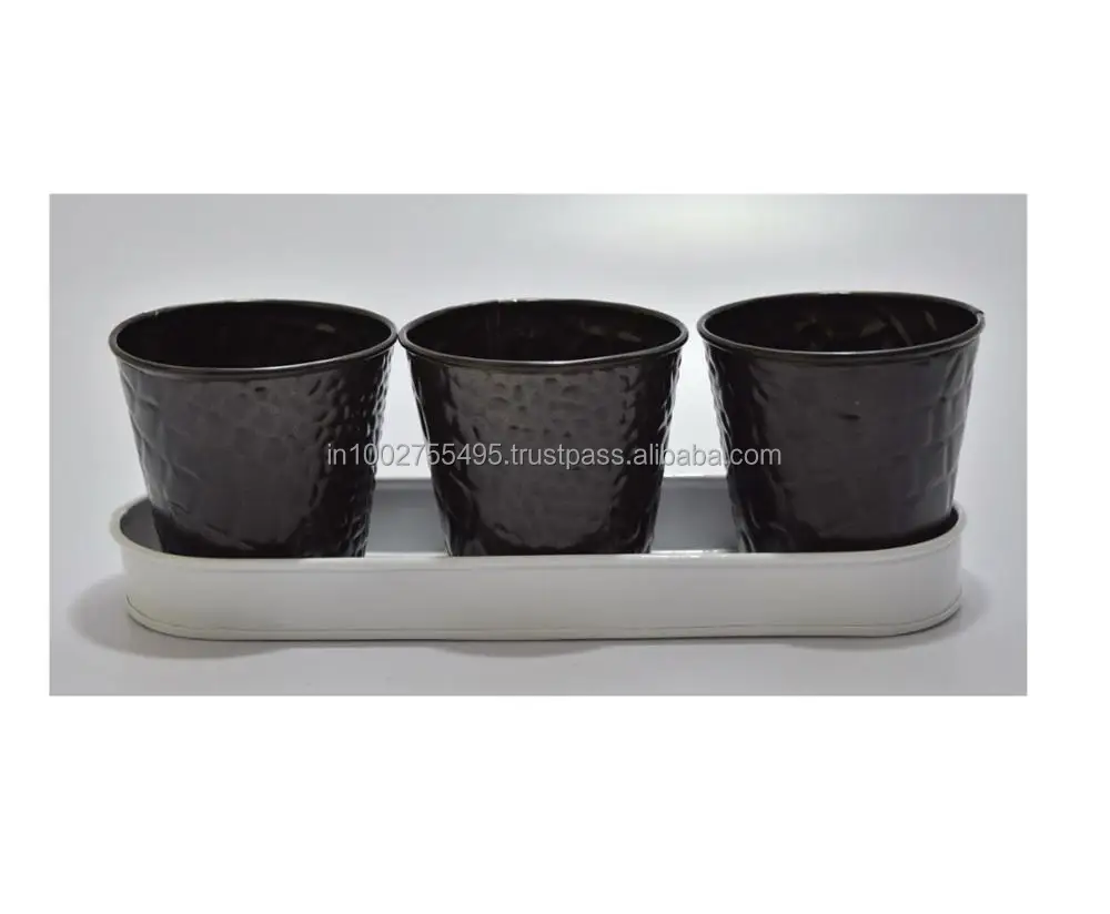 pots & planters