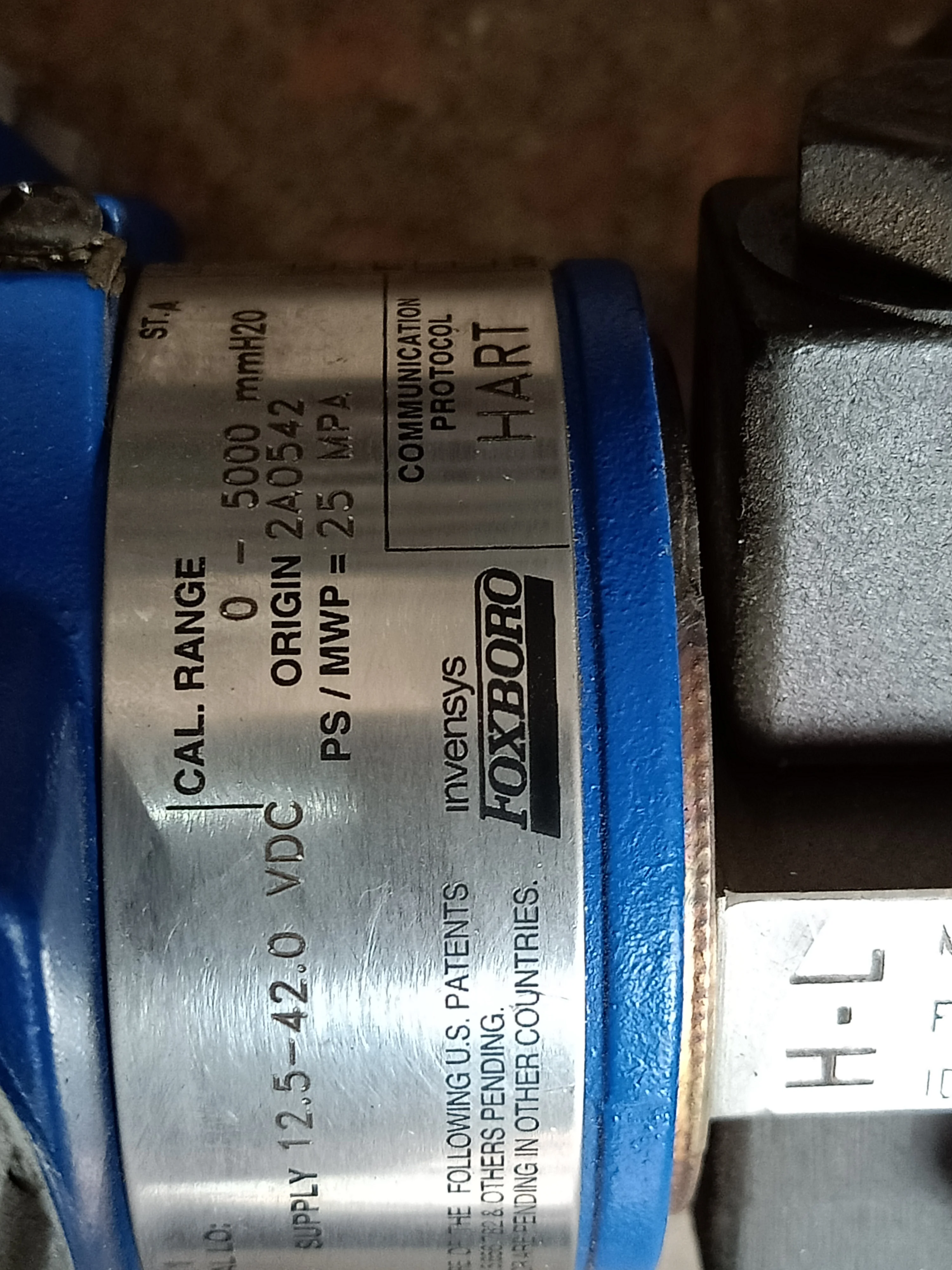 Foxboro Differential Pressure Transmitter Series IDP10