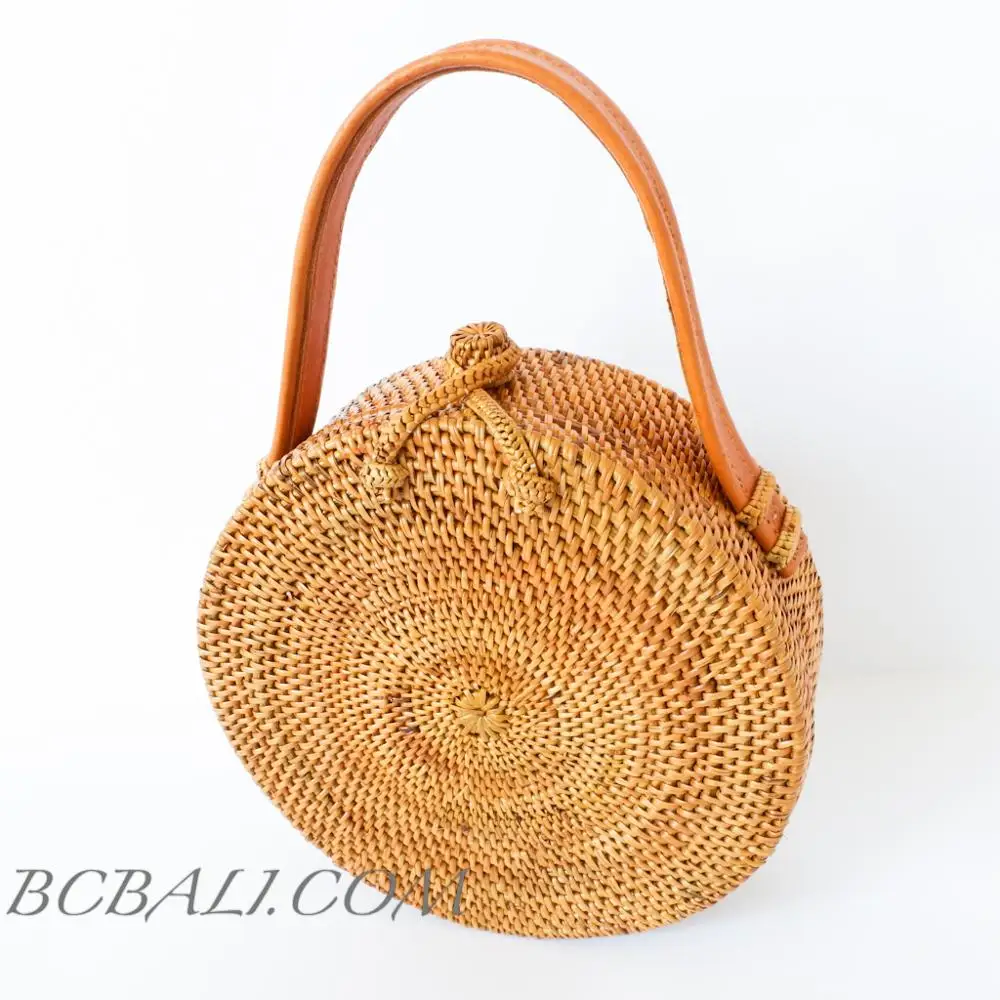Fob Price Wholesale Tote Straw Rattan Circle Round Clutch Bag Handwoven Handmade Natural Leather Handle Bali Design