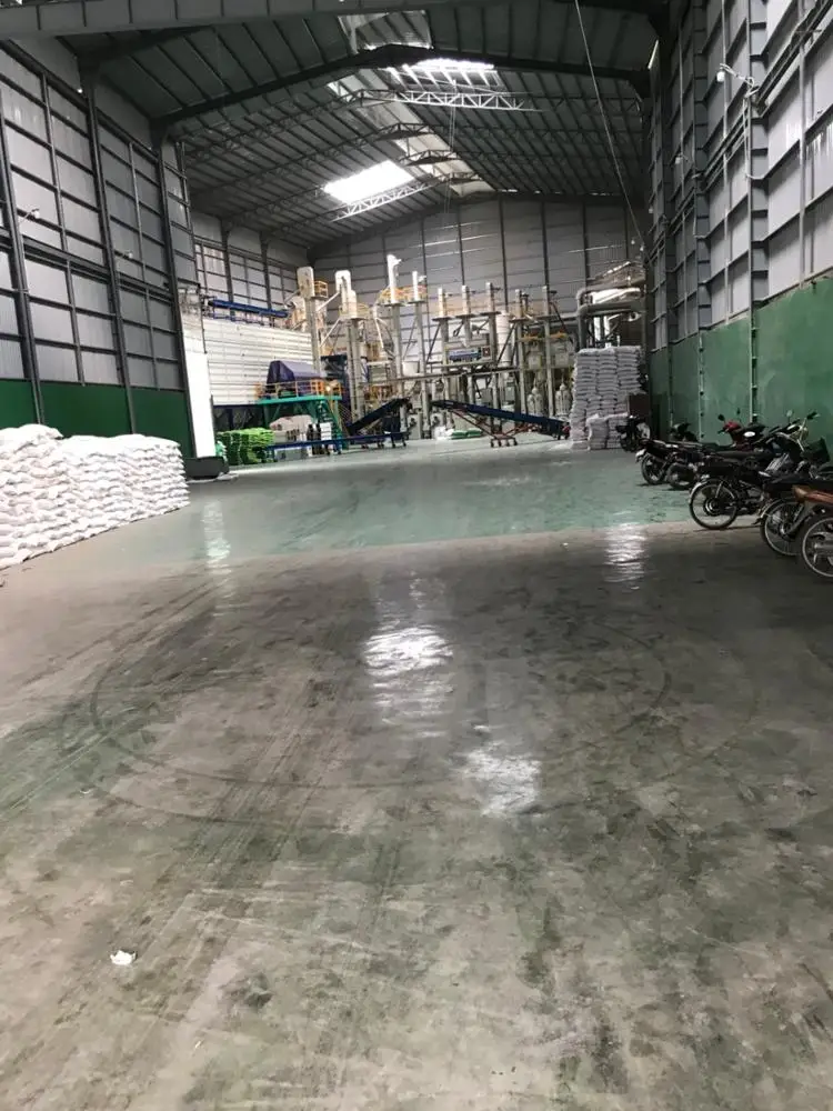 VIETNAM LONG GRAIN WHITE RICE 25% BROKEN