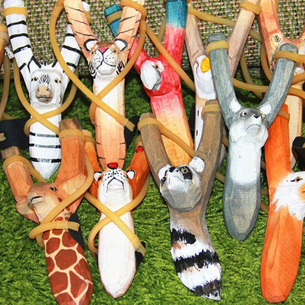 Hot Sale Customized Animal Style Wooden Outdoor Slingshot
