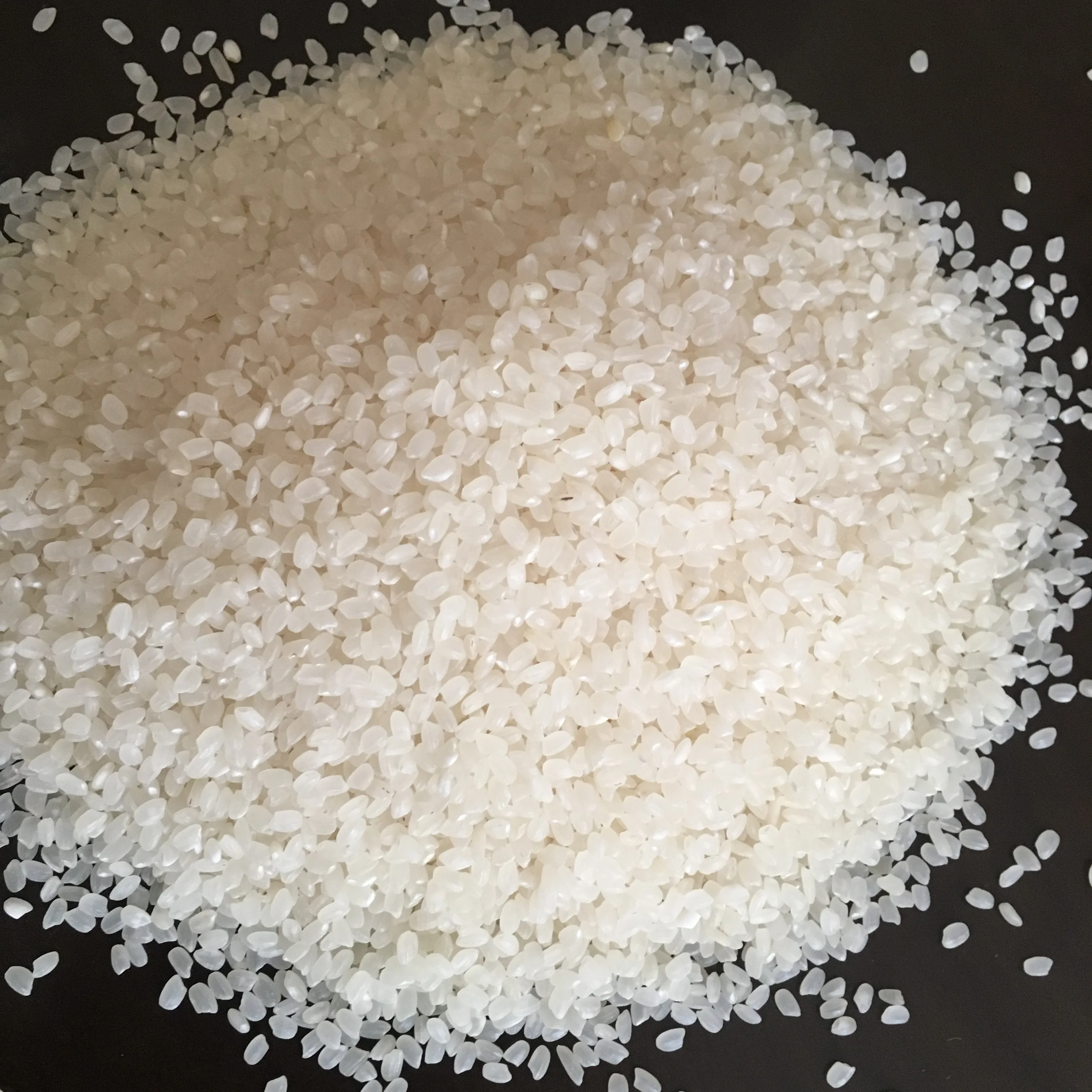 BEST PRICE 2021 PREMIUM VIETNAM JAPONICA RICE CELL: 84 901 390 588/ whatsApp