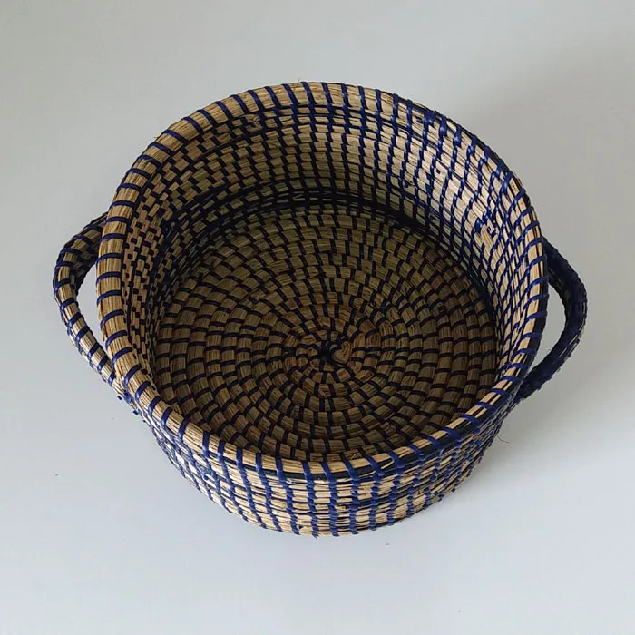 Handmade Bohemian Style Plastic Wicker Basket for Fruit Storage Gift Packing or Holiday Decor Timeless Space Storage Solution