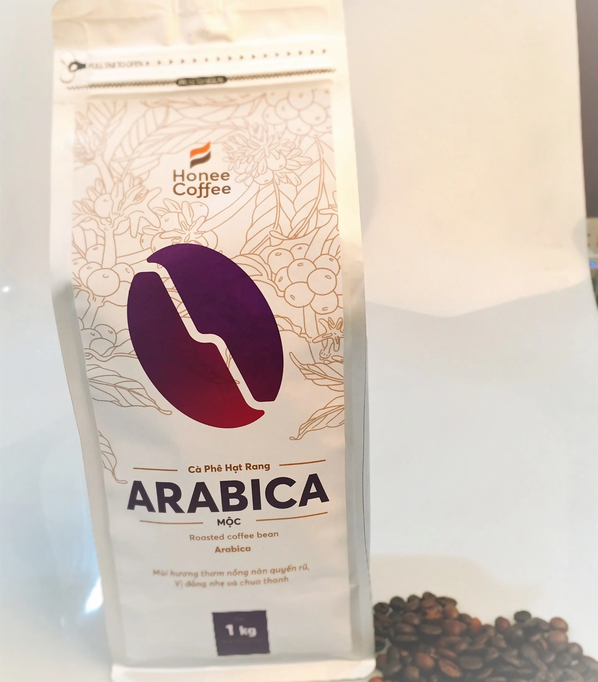 Honee Coffee - Freshly Roasted Arabica Coffee Beans - Best Coffee Roaster 1 kg per bag made in Viet Nam