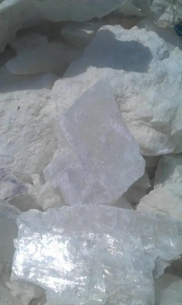 
High Purity Crystal Gypsum Rock 