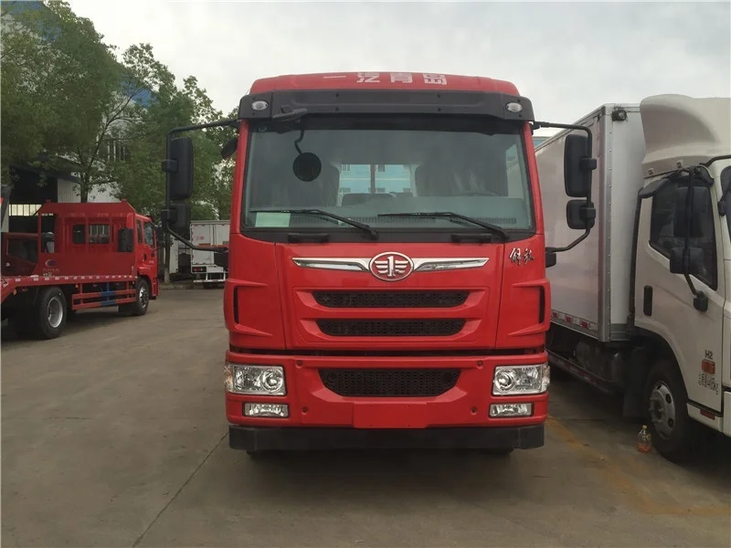 Long vehicle length and 8.5 ton weight road obstacle wrecker towing truck