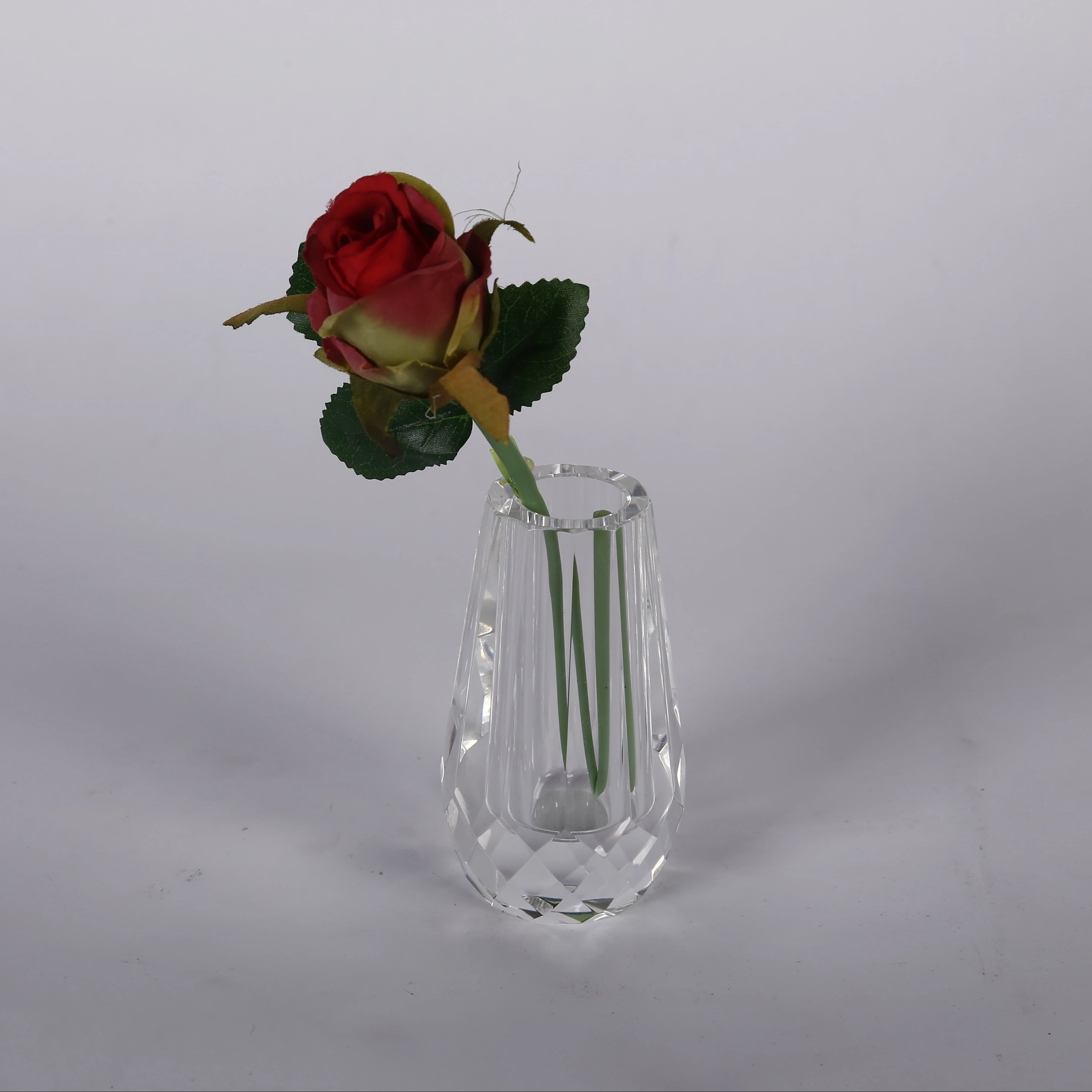 Beautiful cheap K9 decorative glass flower vase clear wedding table small single crystal flower vase decoration home decor
