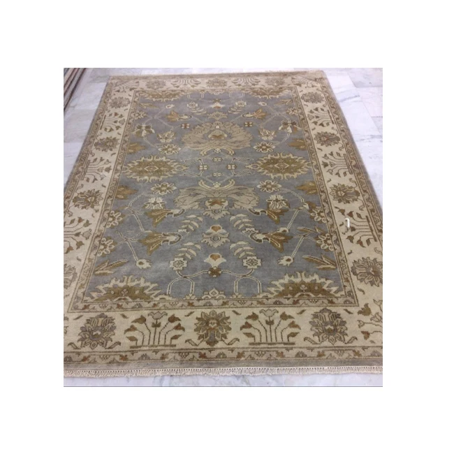 Traditional Design Indian Hand Knotted Rug for Home and Lobby