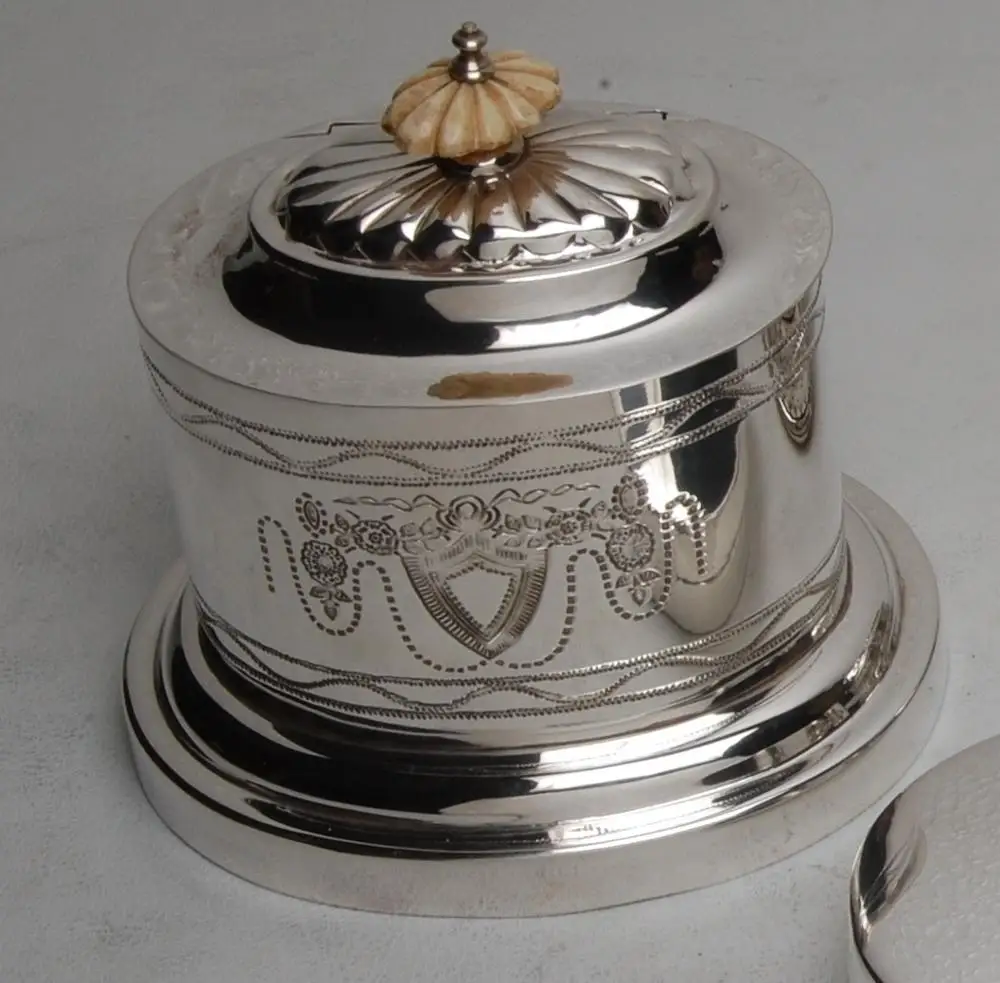 Metal Round Silver Boxes