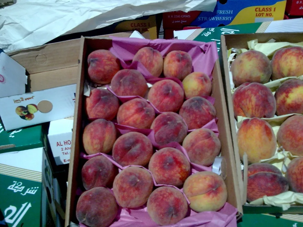 
fresh peach for sale 