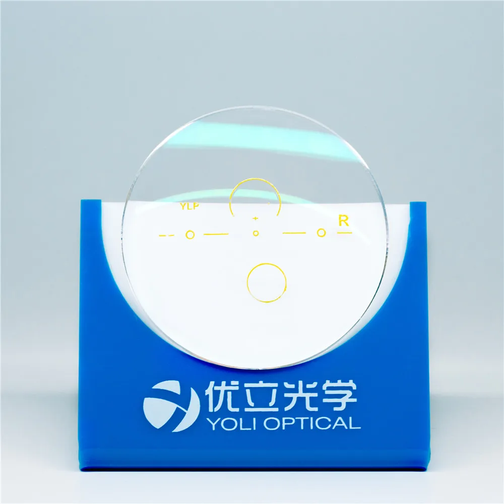Digitally Customized Freeform Progressive Lenses for People with Complex Prescriptions and Progressive Wearers